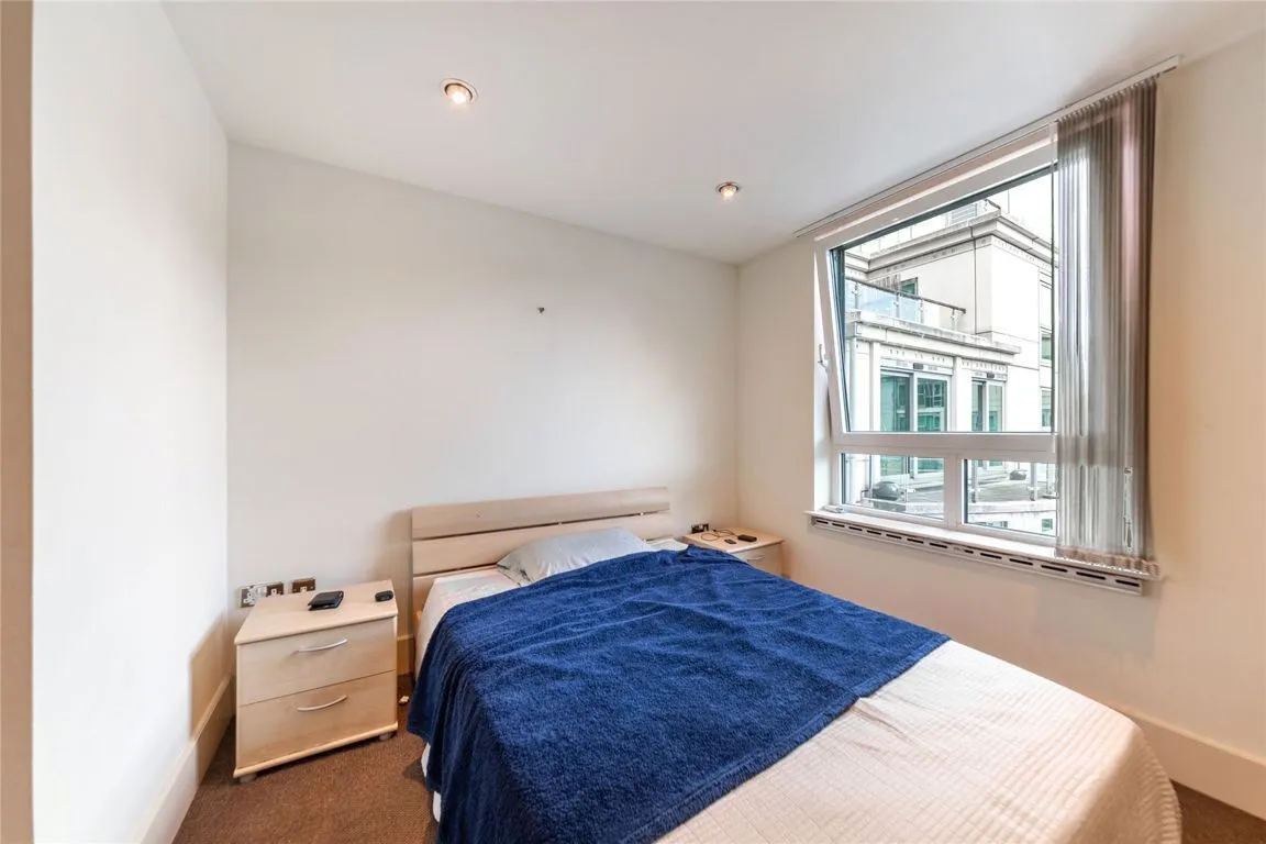 Drake House, London, photo 8