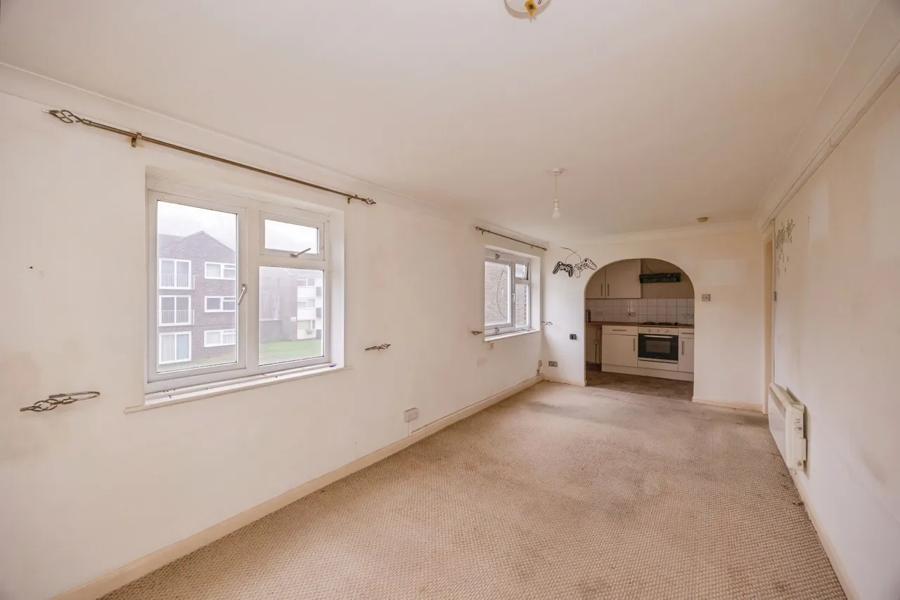 Crombie Close, Waterlooville, PO8, photo 2