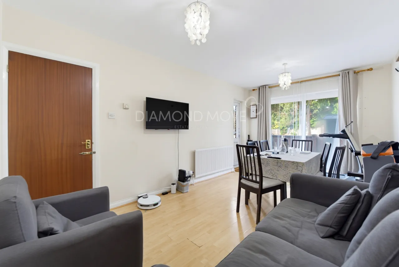 Whitton Road, Hounslow, TW3 2EG, photo 9