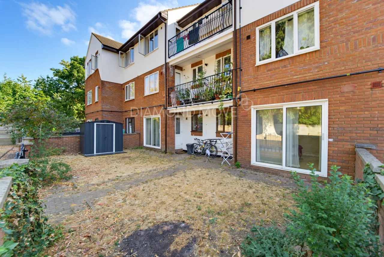Whitton Road, Hounslow, TW3 2EG, photo 10