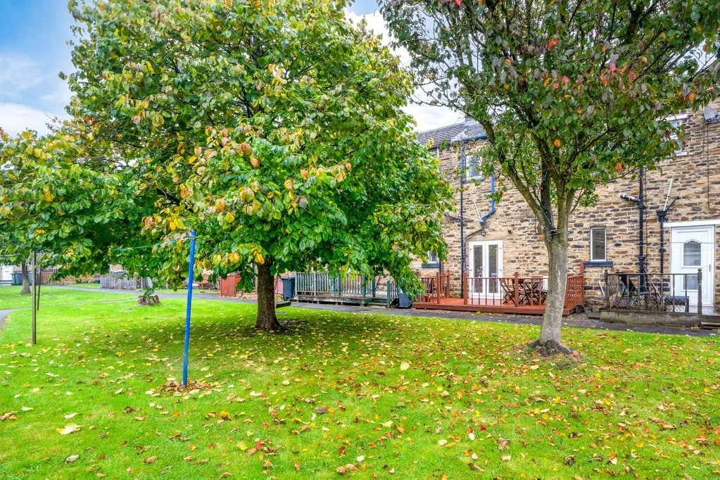Moorlands Road, Birkenshaw, BD11, photo 12
