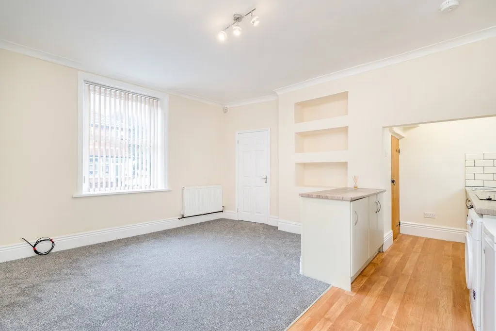 Moorlands Road, Birkenshaw, BD11, photo 10