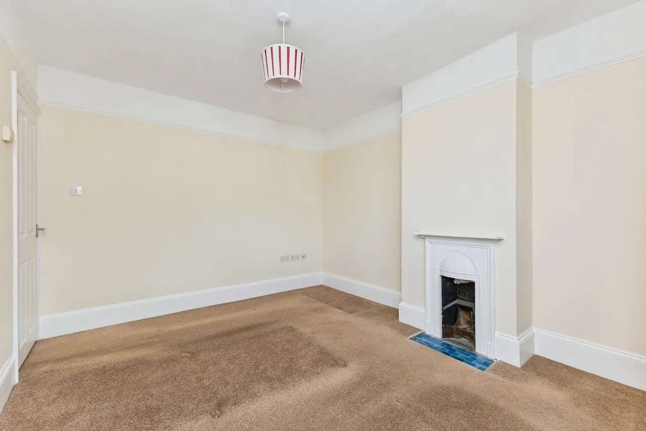 Hayes Gardens, Paignton, TQ4, photo 18