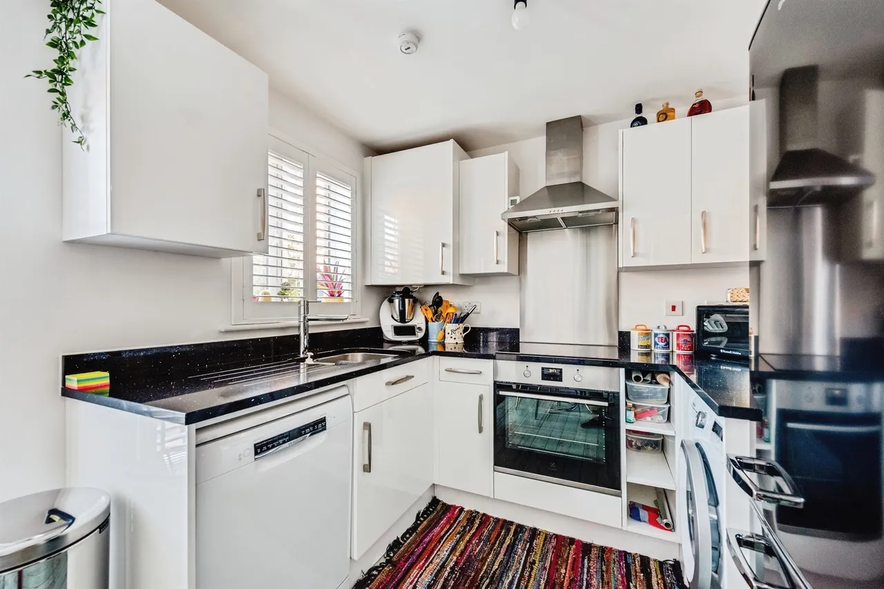 Olley Crescent, Witney, OX29, photo 4