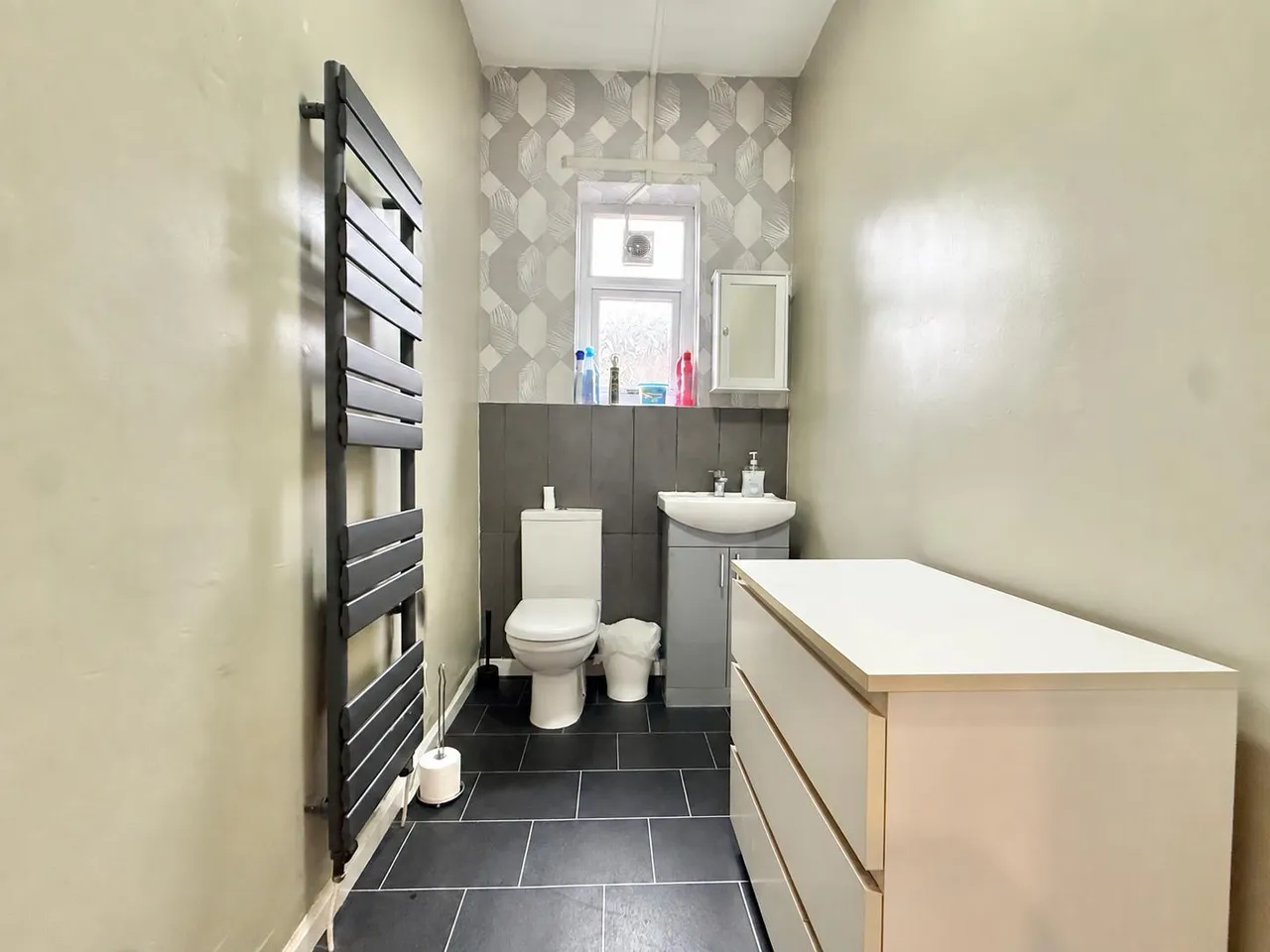 Bank Street, Audenshaw, M34, photo 8