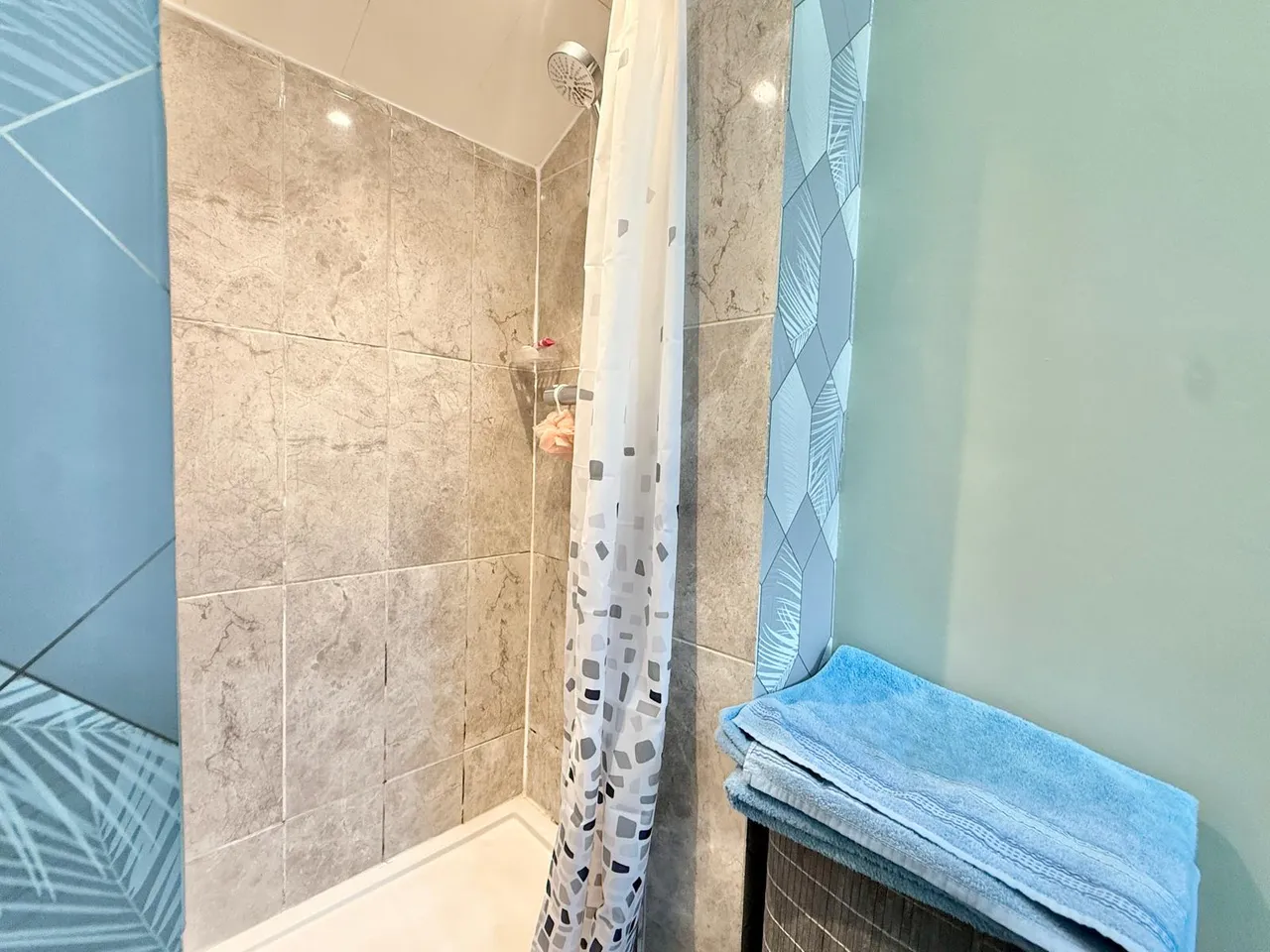 Bank Street, Audenshaw, M34, photo 10