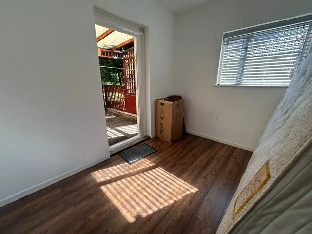 Crawley Green Road, Luton, Beds, photo 4