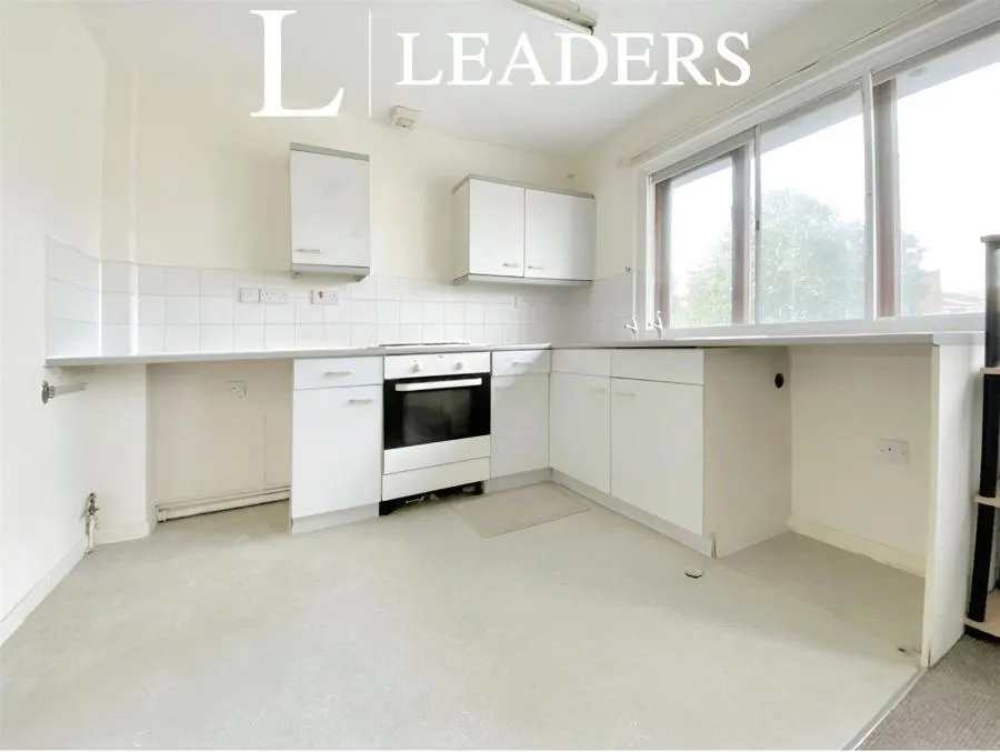 Spring Lane, Worcester, WR5, photo 3