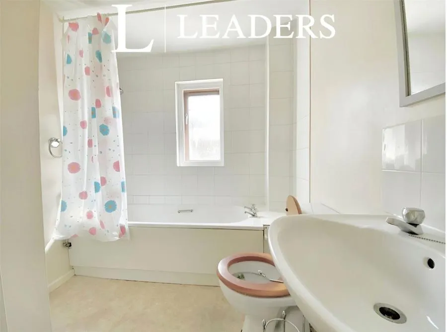 Spring Lane, Worcester, WR5, photo 7
