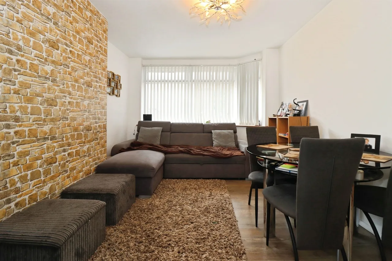 Rodway Road, Patchway, Bristol, photo 2