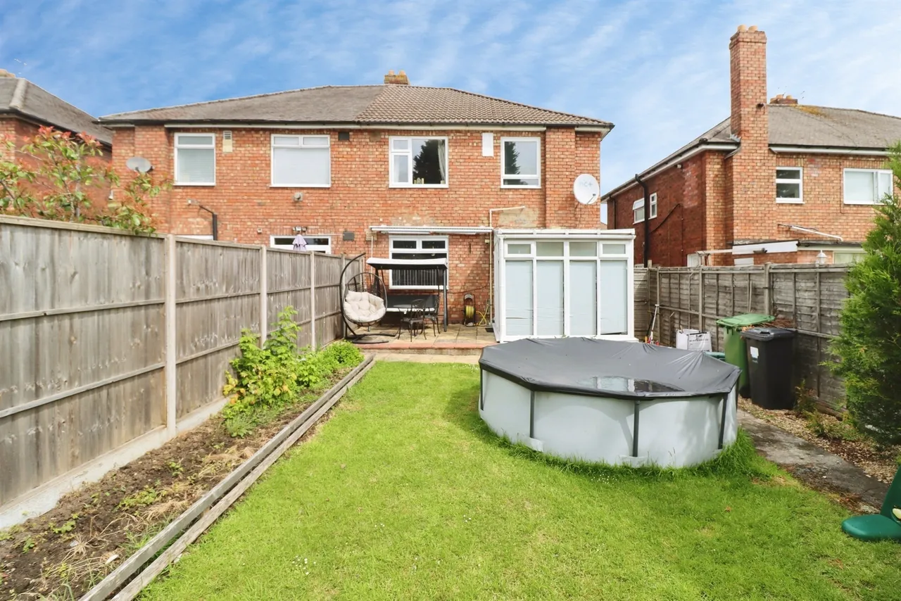 2 bed flat for sale — Rodway Road, Patchway, Bristol