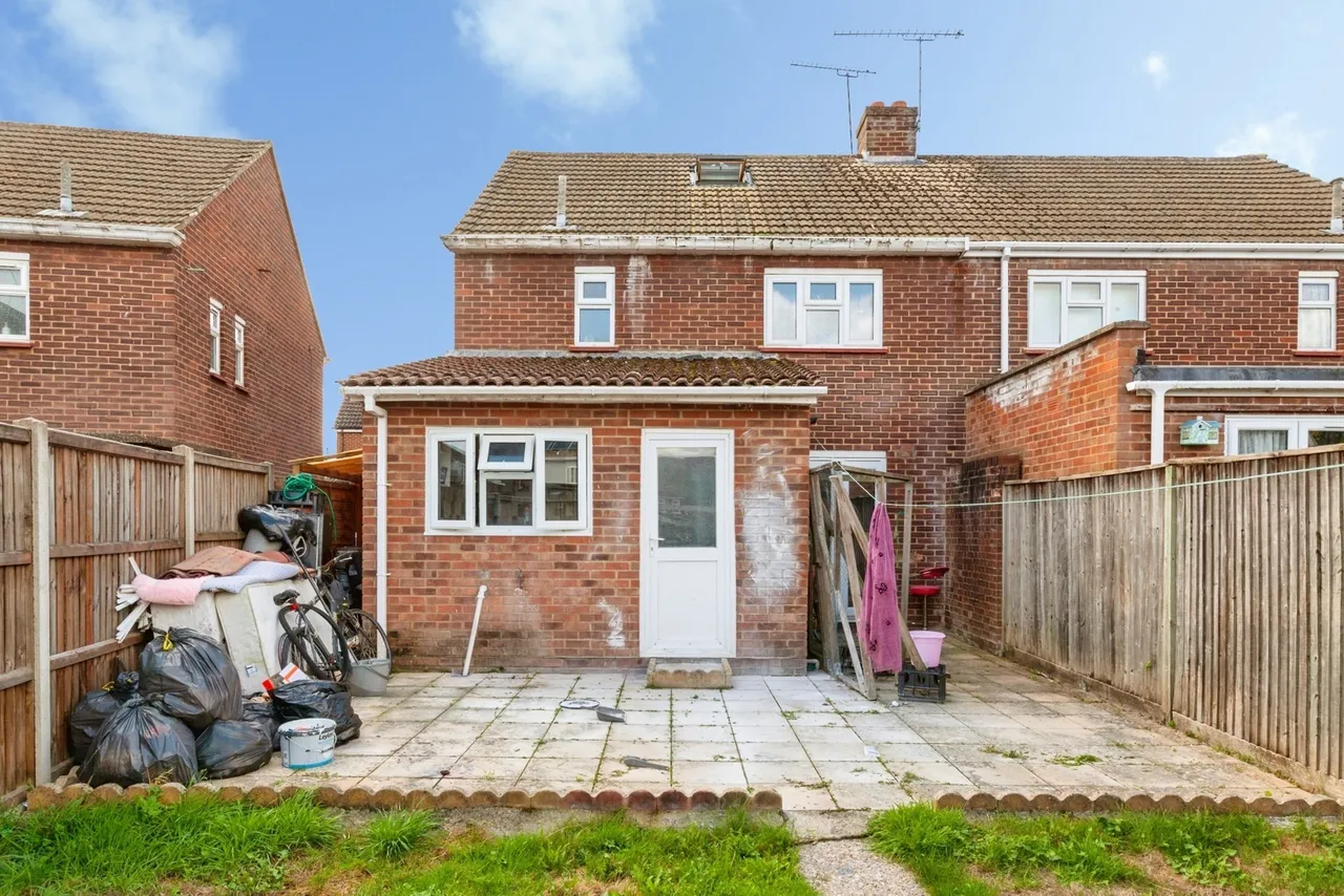 Wellhouse Road, Maidenhead, SL6, photo 9