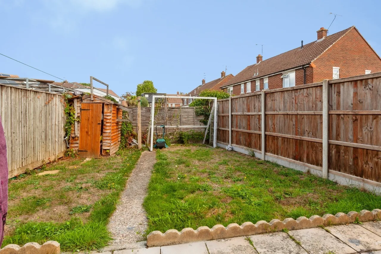 Wellhouse Road, Maidenhead, SL6, photo 4
