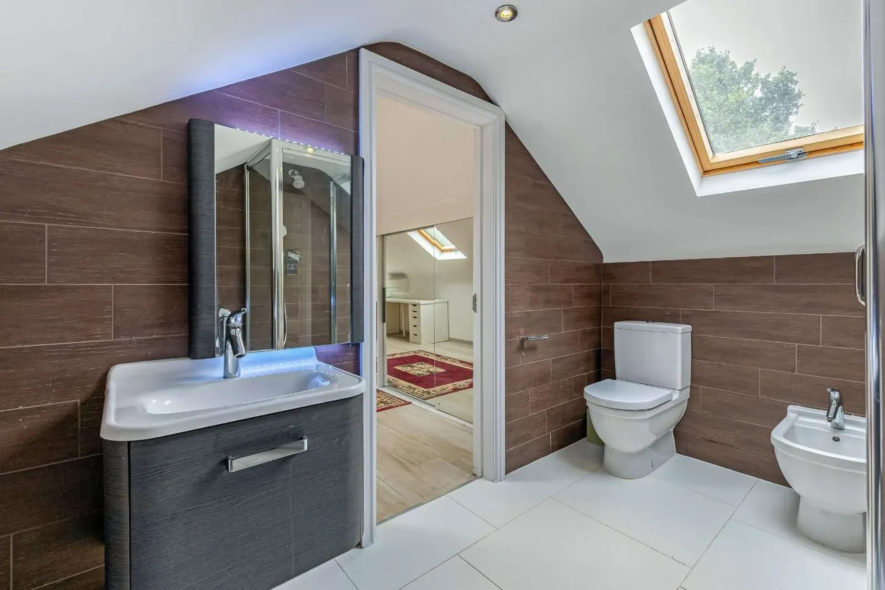 Hicks Road, Markyate, St. Albans, Hertfordshire, AL3 8LW, photo 5