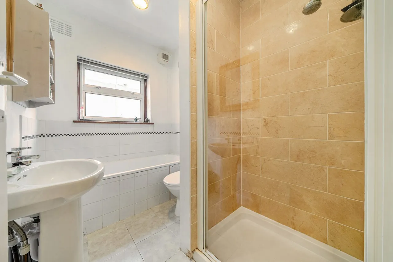Foyle Road, SE3, photo 11