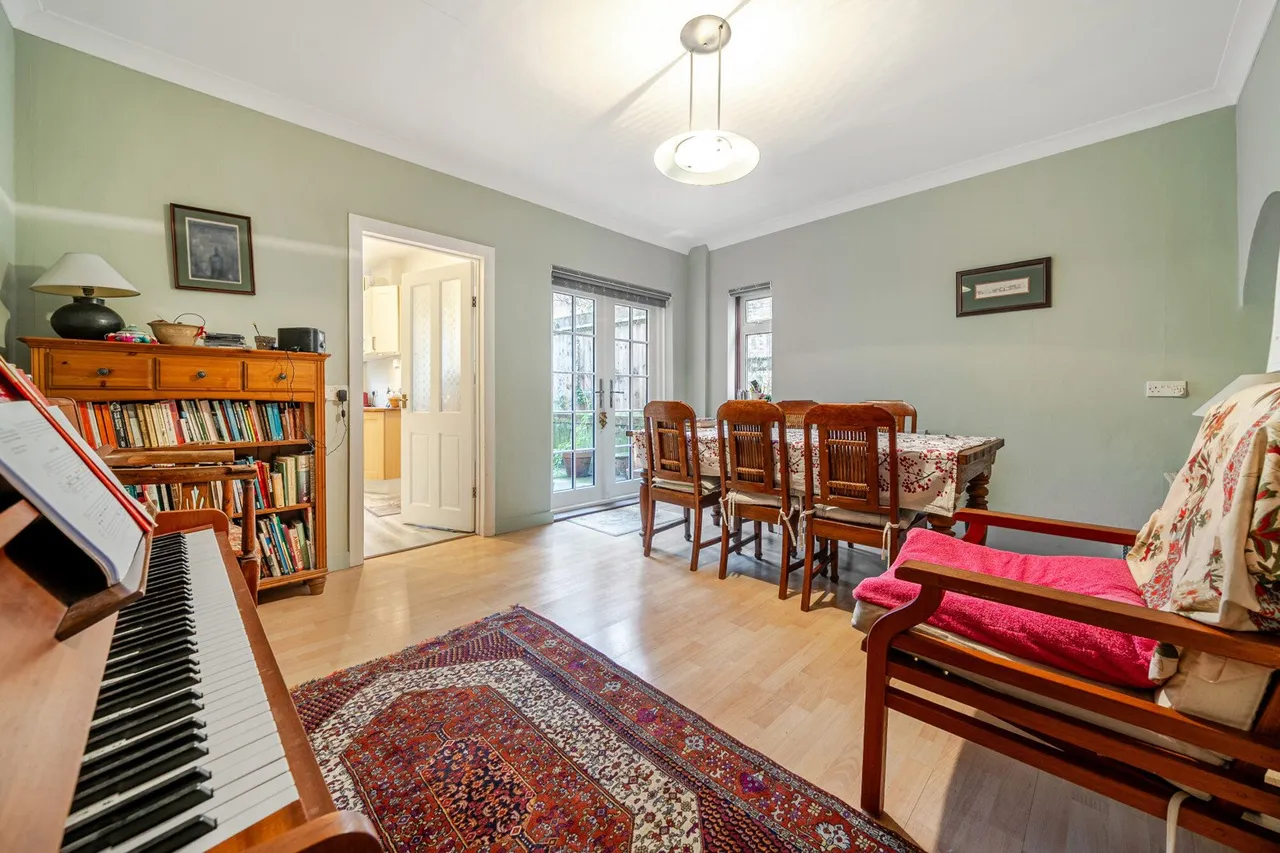 Foyle Road, SE3, photo 9