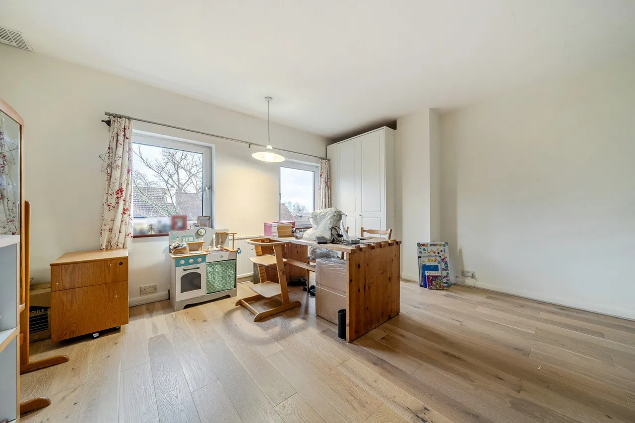 Foyle Road, SE3, photo 17