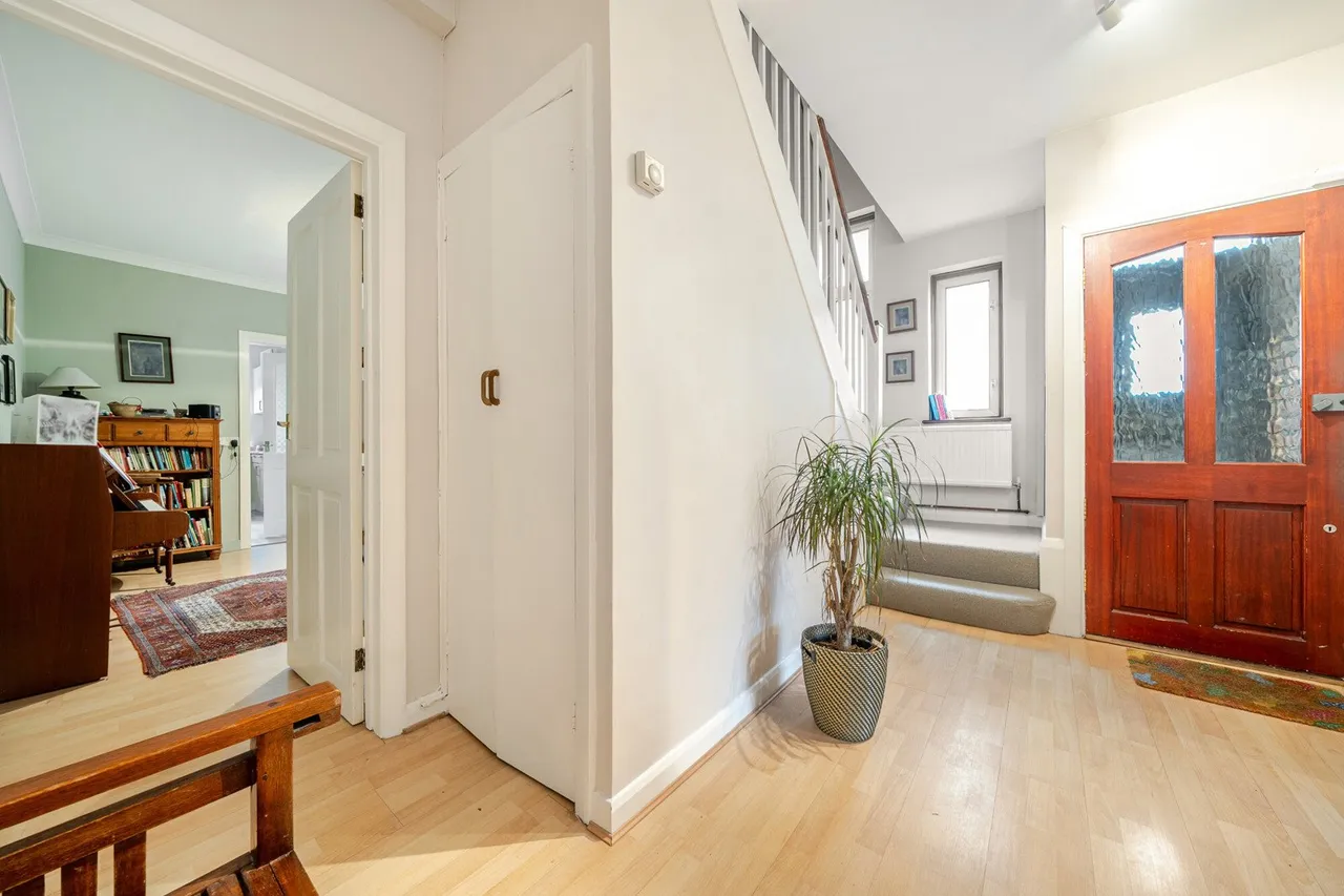 Foyle Road, SE3, photo 14