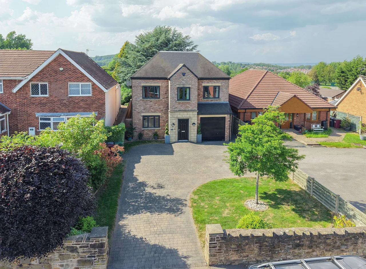 Nethermoor Road, New Tupton, S42, photo 35