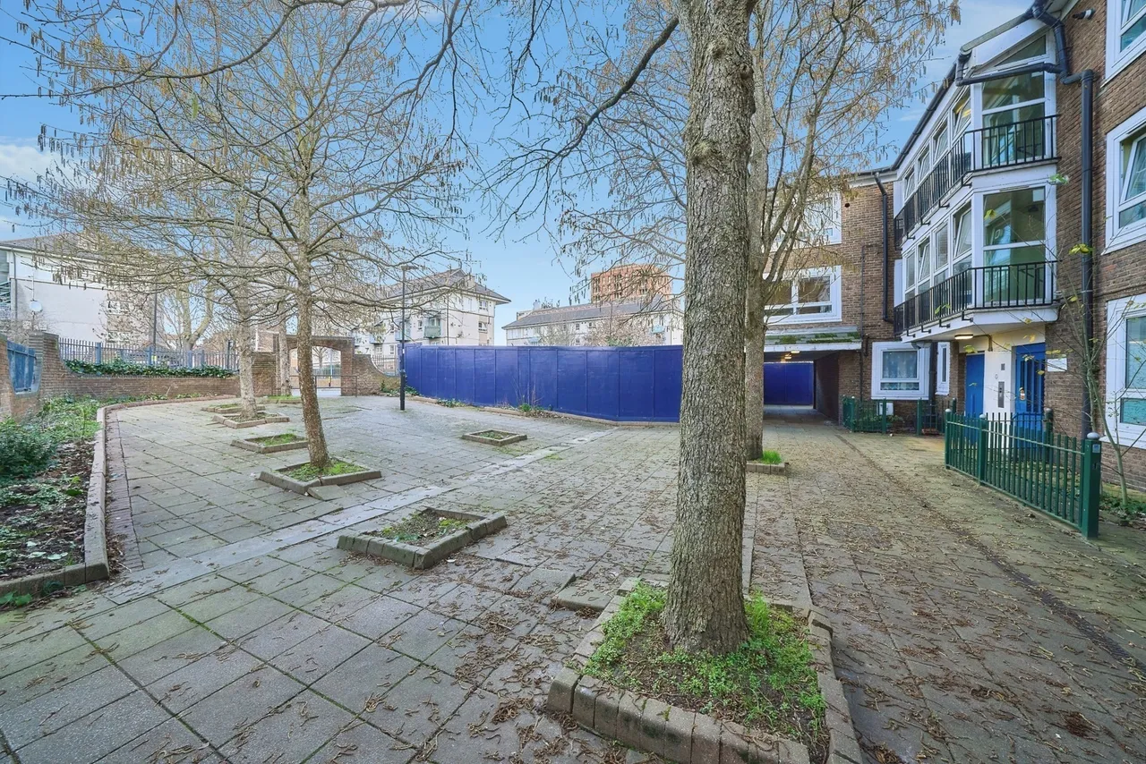 Old Barrowfield, London, E15, photo 11
