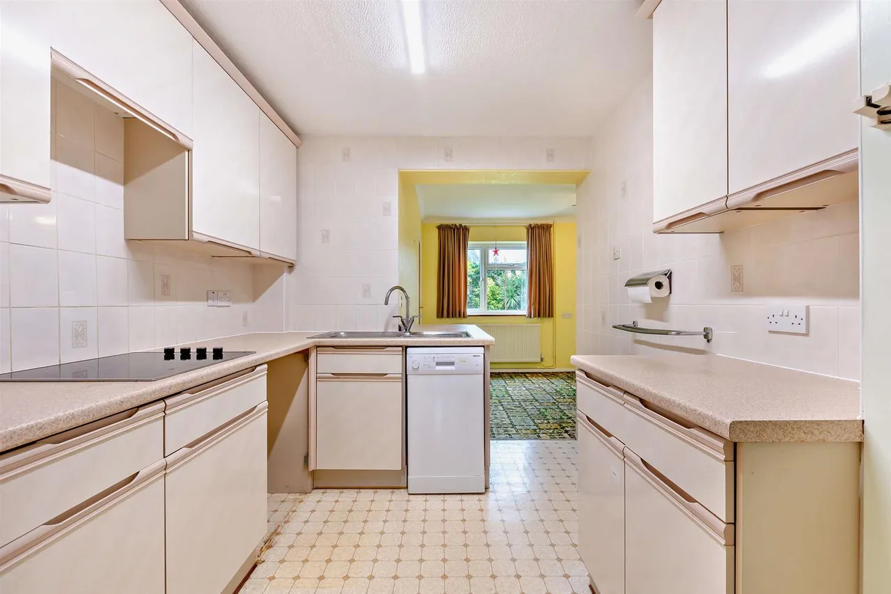Belmont Close, Barming, photo 21