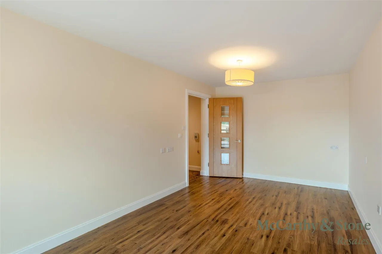 Springfield Close, Stratford-Upon-Avon, CV37, photo 6