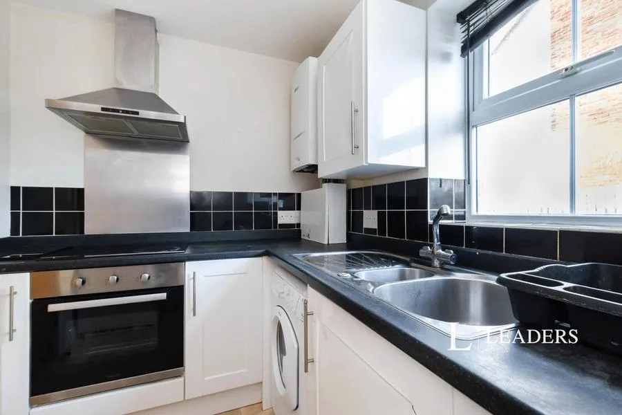 Ophir Road, Bournemouth, BH8, photo 3