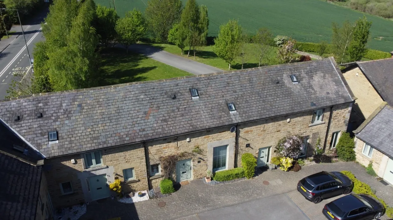 2 bed house for sale — The Old Stables, Birdholme Farm, Derby Road, Wingerworth, Chesterfield, S42 6LX