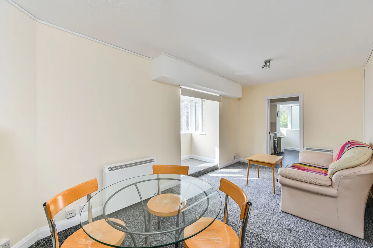 1 bed flat for sale — 8 Osprey Heights, 7 Bramlands Close, London