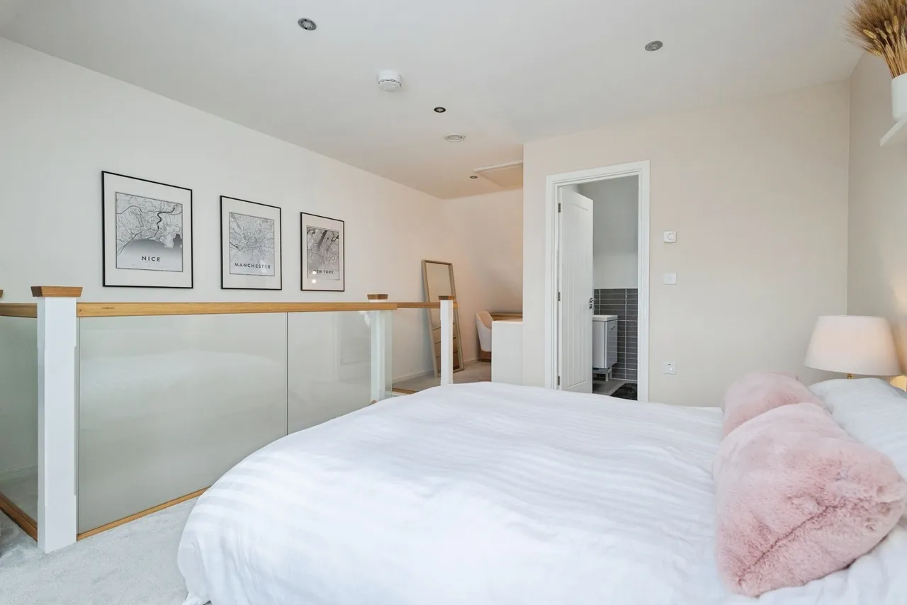 Newhaven Road, Stockport, Greater Manchester, SK5, photo 11