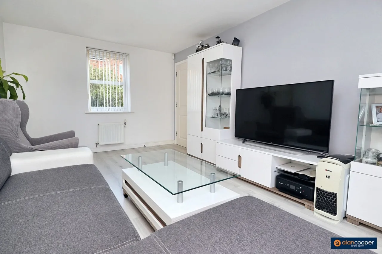 Seven Foot Lane, Nuneaton, CV10, photo 5