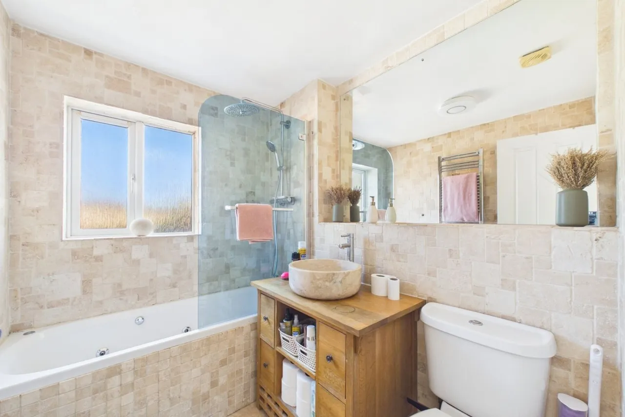 Johnson Drive, Leighton Buzzard, LU7, photo 10