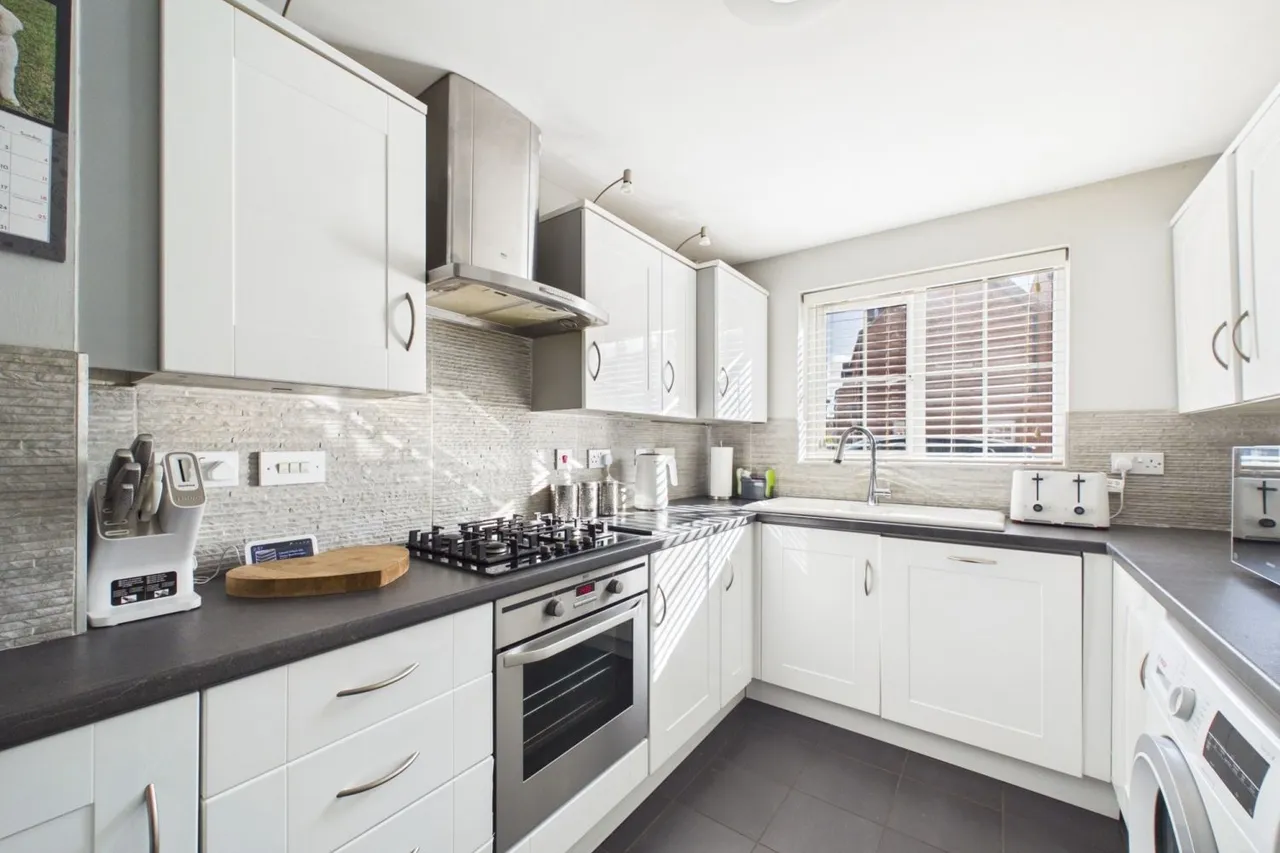 Johnson Drive, Leighton Buzzard, LU7, photo 3