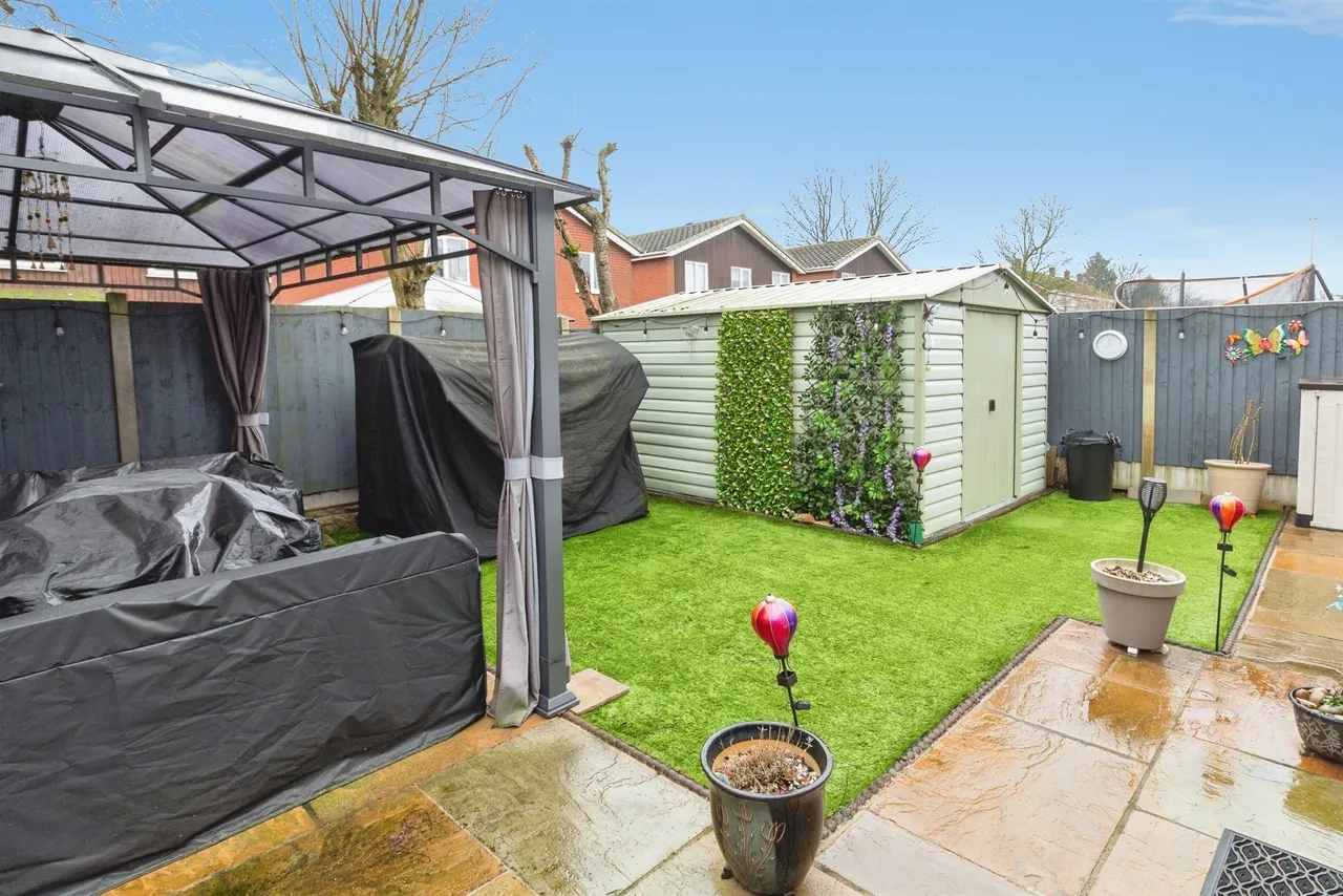 Amblefield Way, Stafford, photo 7