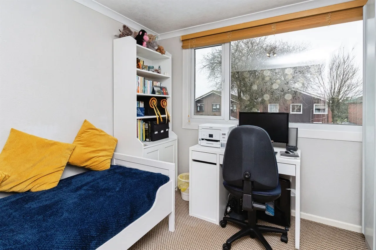 Amblefield Way, Stafford, photo 10