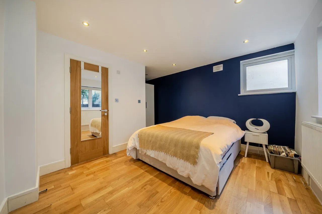Gautrey Road, SE15, photo 5