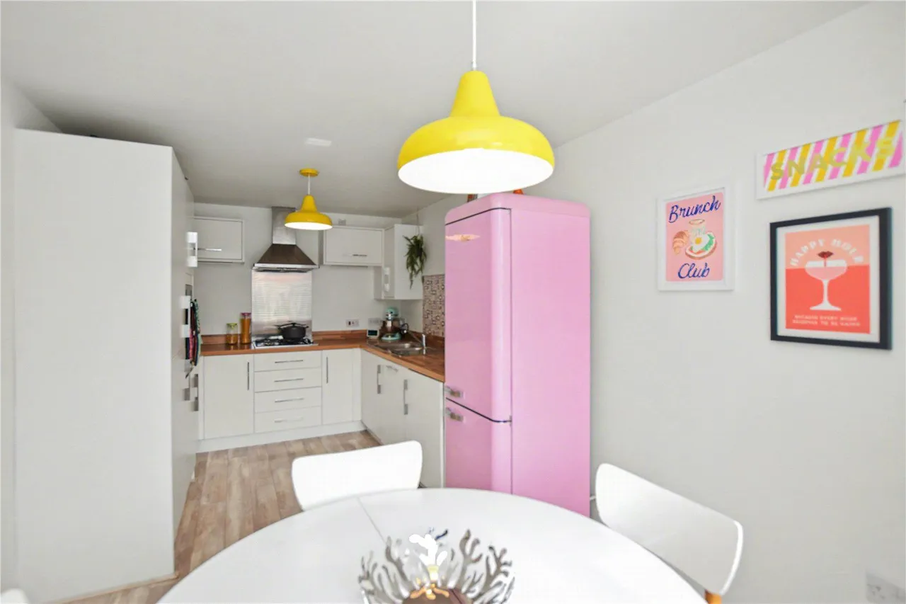 Amelia Stewart Lane, Manston, LS15, photo 12