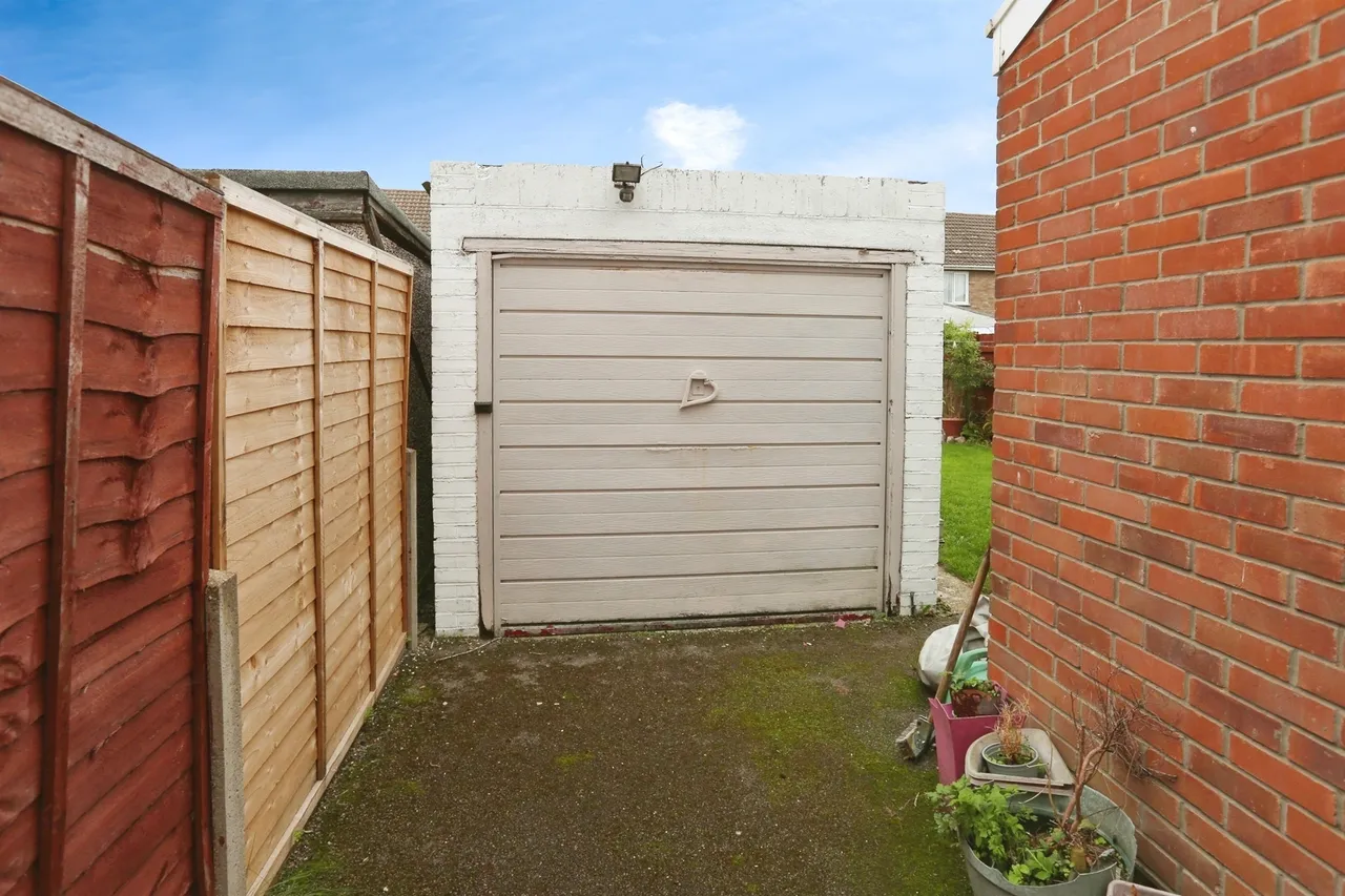 Bury Close, Gosport, PO12, photo 13