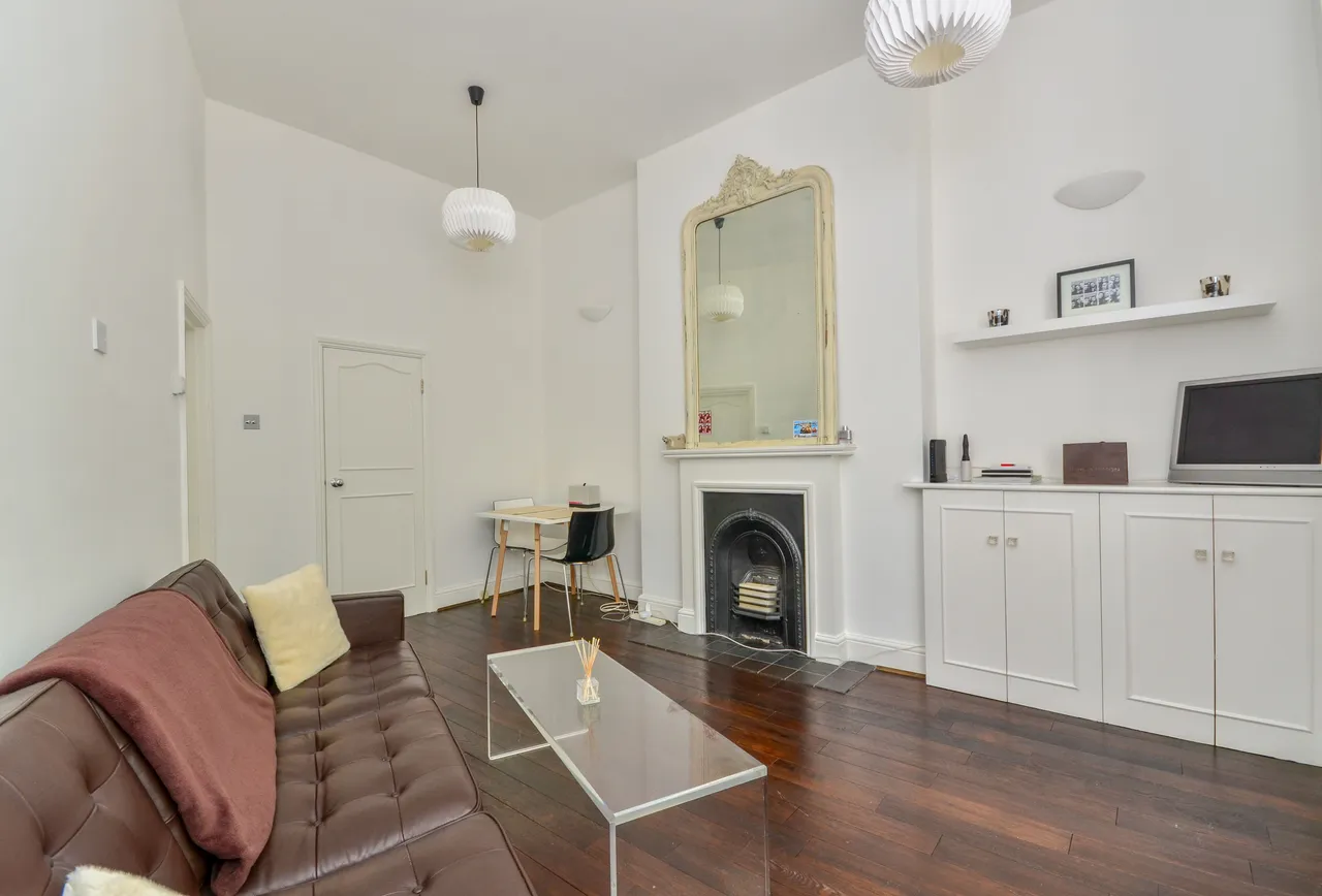 Flat 1, 34 Kempsford Gardens, London, photo 4