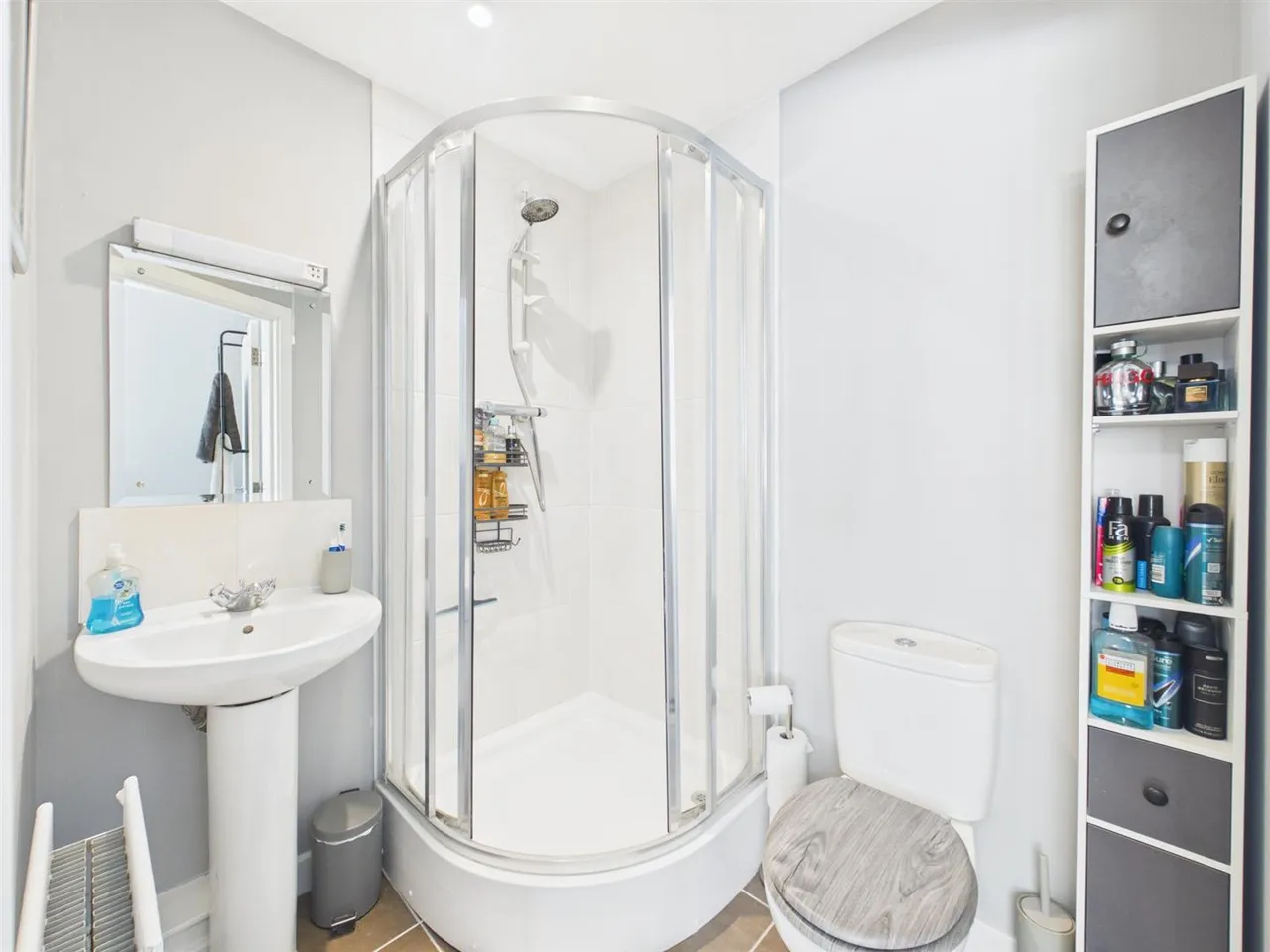 Truesdales, Ickenham, Uxbridge, UB10 8FX, photo 10
