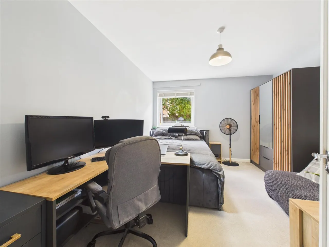 Truesdales, Ickenham, Uxbridge, UB10 8FX, photo 7
