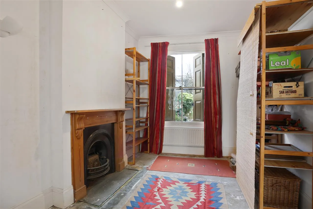 Davenant Road, London, photo 5