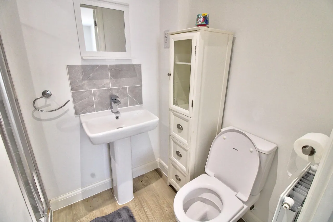 Alba Avenue, Cwmbran, NP44, photo 18