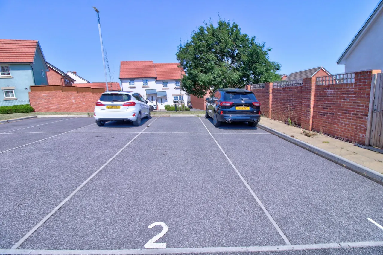 Alba Avenue, Cwmbran, NP44, photo 24