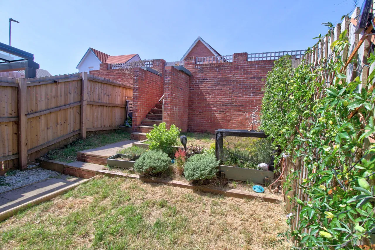 Alba Avenue, Cwmbran, NP44, photo 22