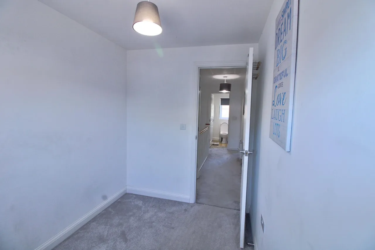 Alba Avenue, Cwmbran, NP44, photo 15