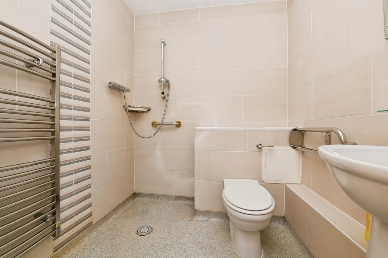 Ongar Road, Brentwood, Essex, CM15, photo 10
