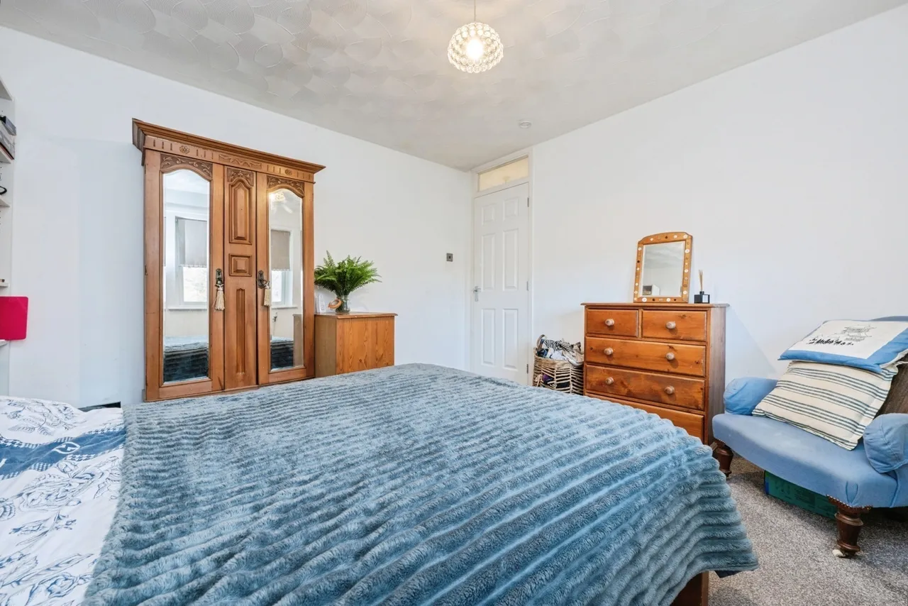 Lovell Road, Bedford, Bedfordshire, MK42, photo 10
