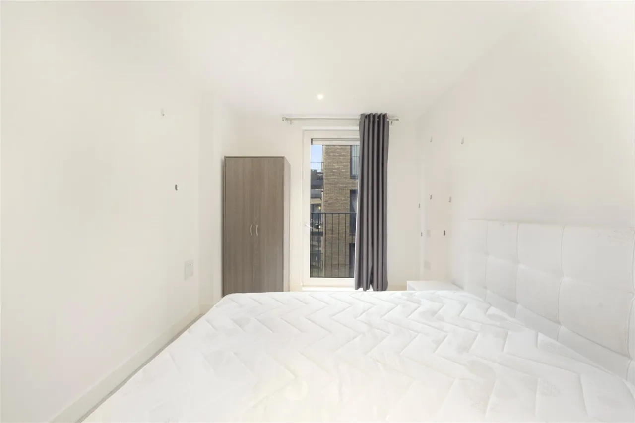 Whiting Way, SE16, photo 17
