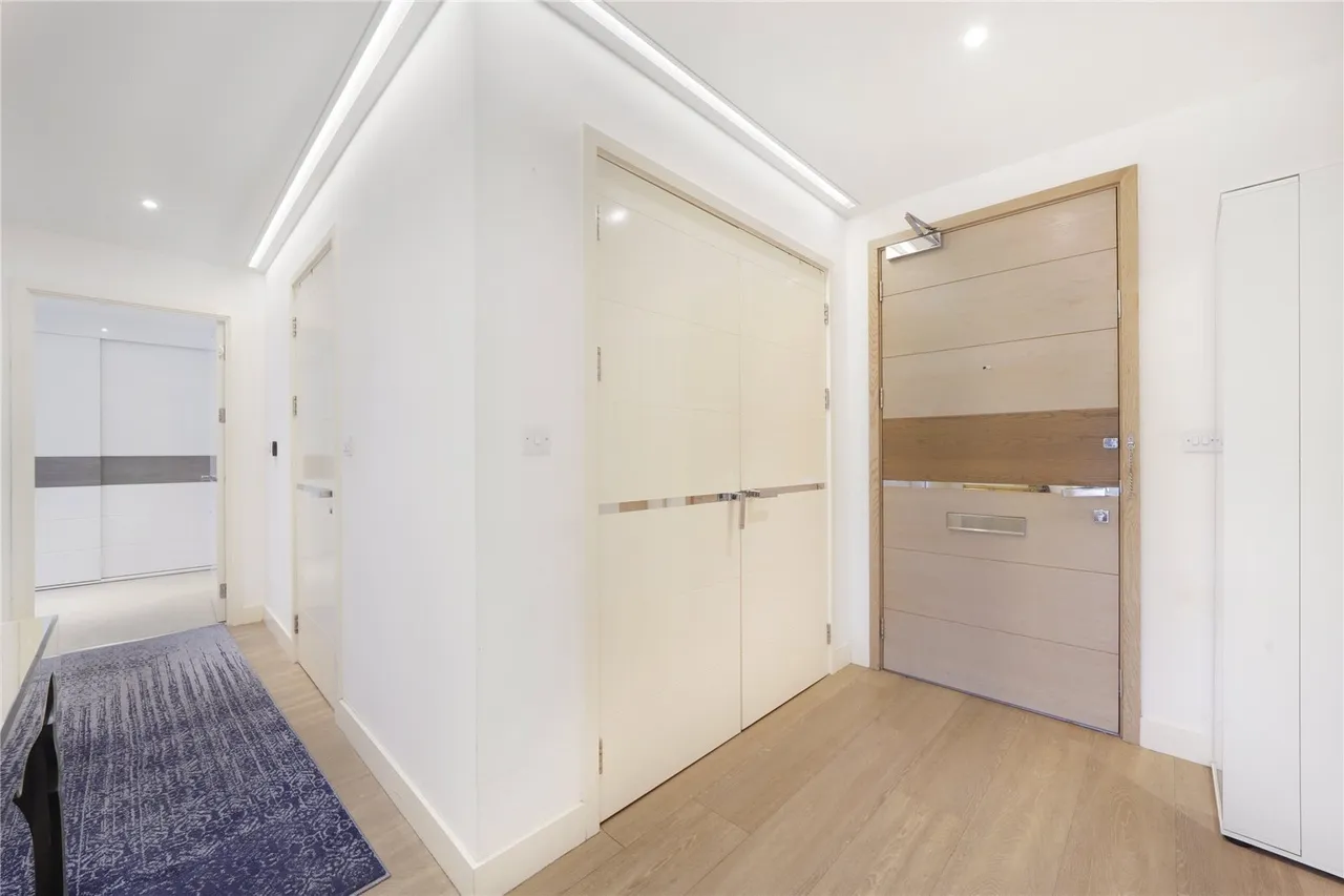 Whiting Way, SE16, photo 15
